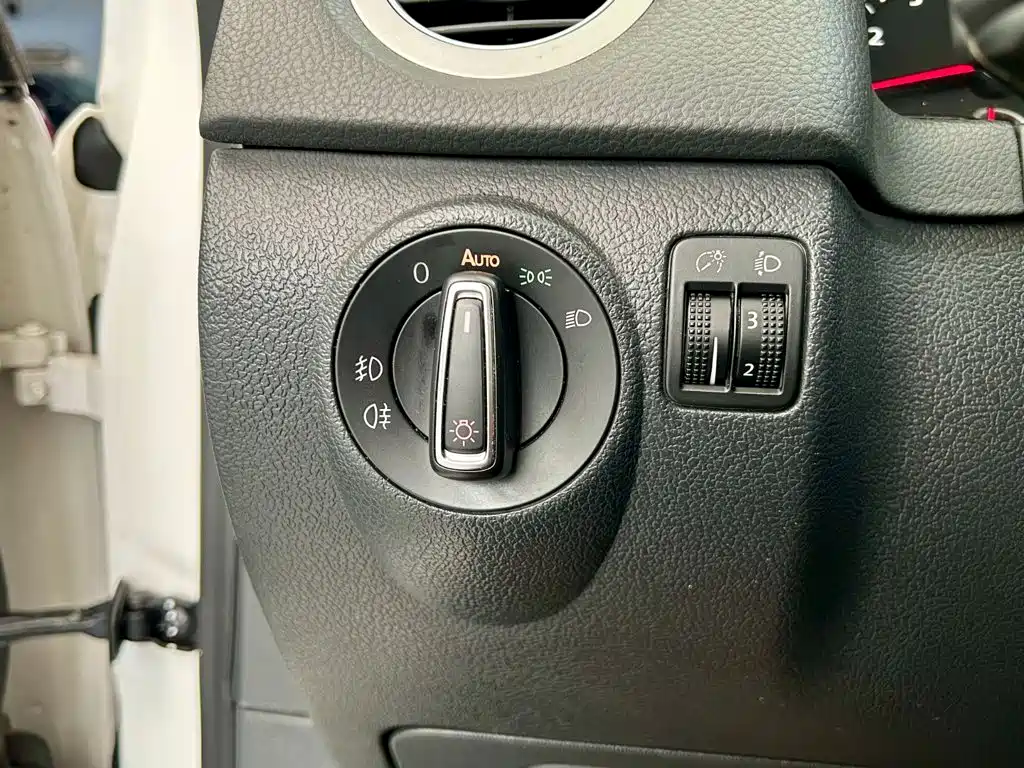 Volkswagen Tiguan — миниатюра 15