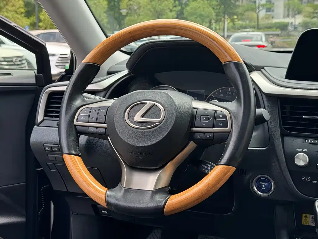 Lexus RX — фотографии объявления, Фото 14