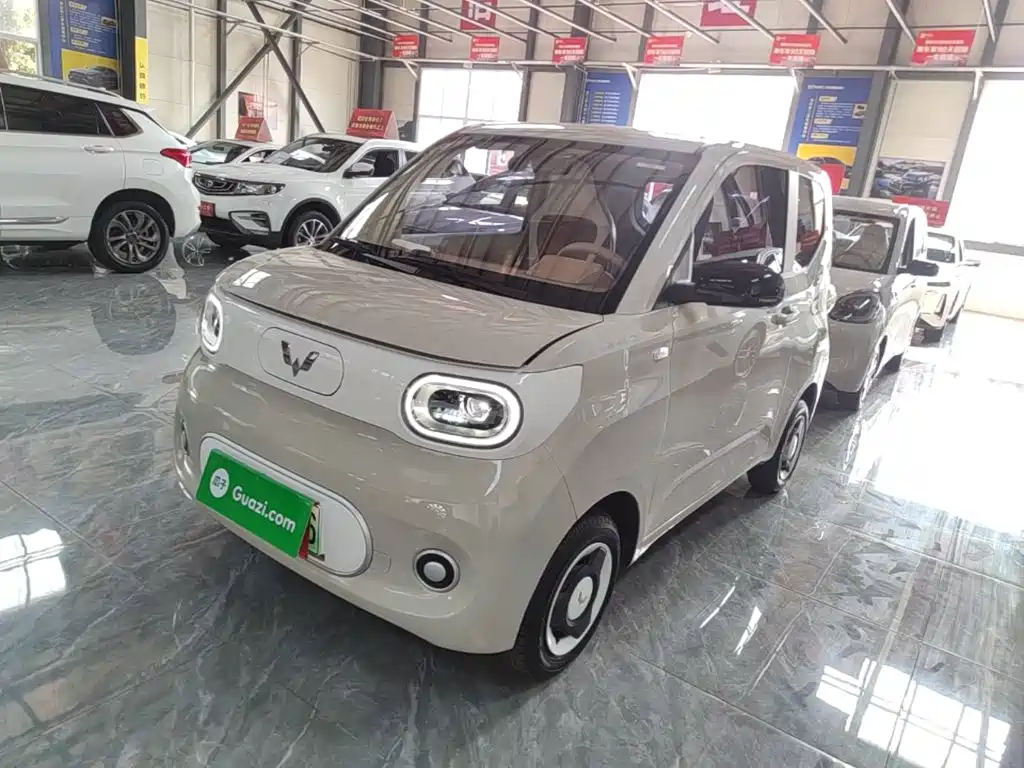 Wuling Hongguang Mini EV 2024 3rd Gen 215km Youth Edition