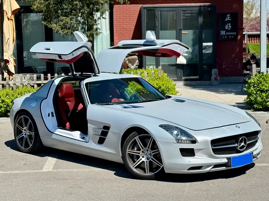 Mercedes-Benz SLS AMG 2012