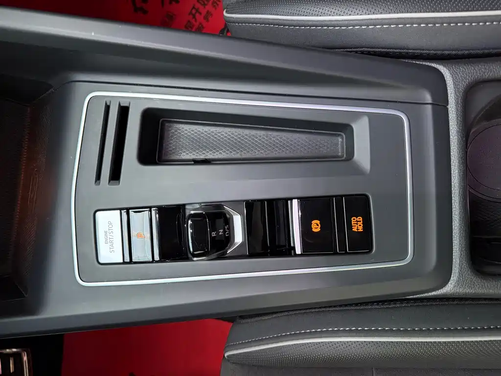 Volkswagen Golf — миниатюра 16