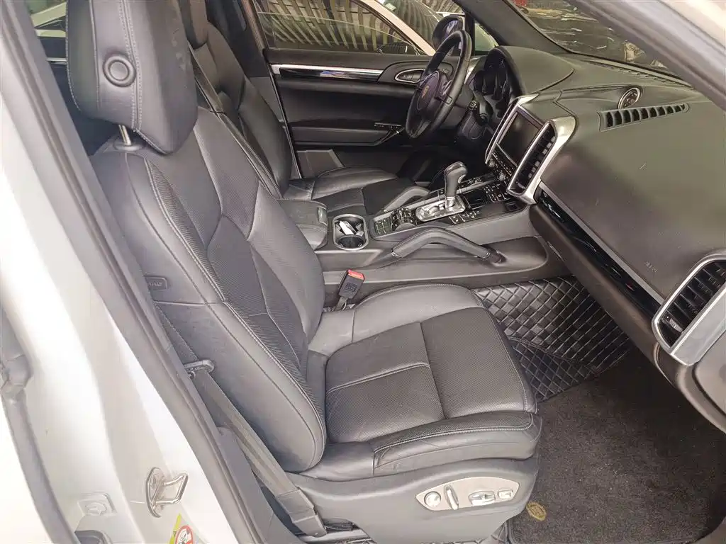 Porsche Cayenne — фотографии объявления, Фото 25