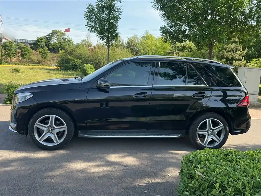 Mercedes-Benz GLE 2017 GLE 400 4MATIC