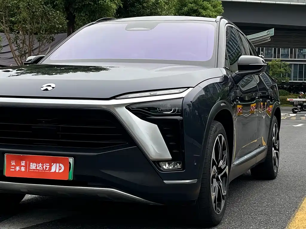 NIO ES8 — миниатюра 6