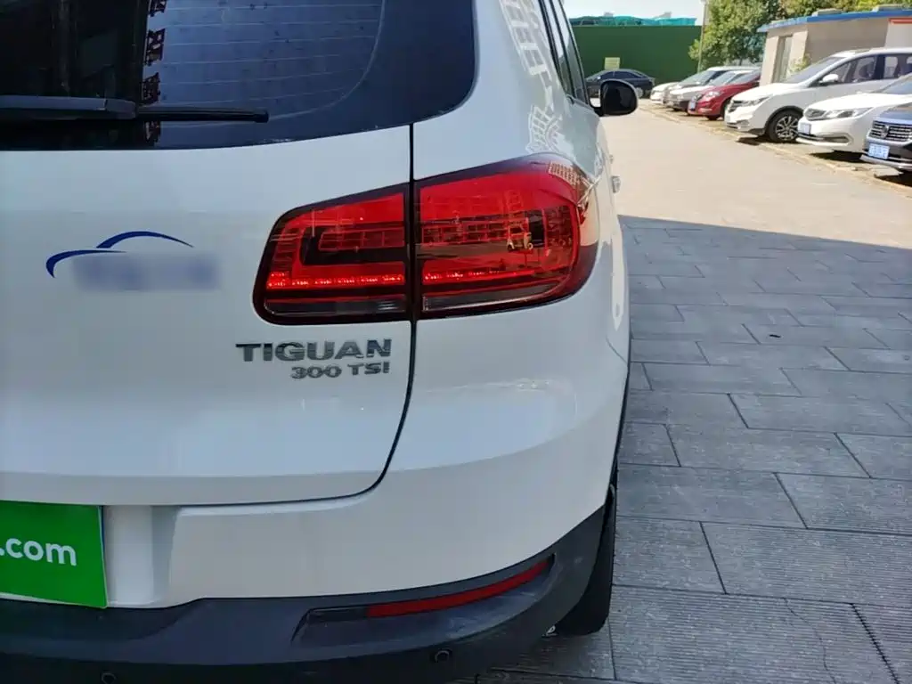 Volkswagen Tiguan — миниатюра 8