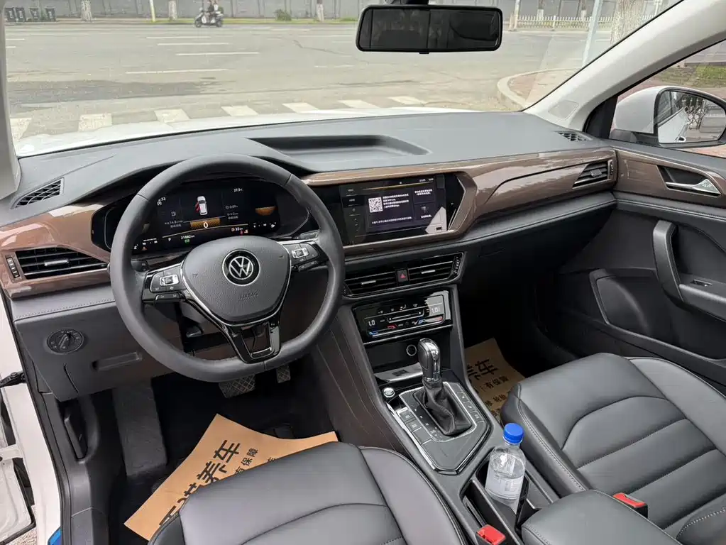 Volkswagen Tharu XR 280TSI 2WD Comfort Edition, фото 9