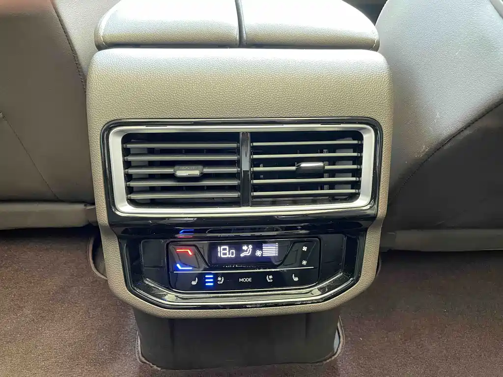 Volkswagen Viloran — миниатюра 15