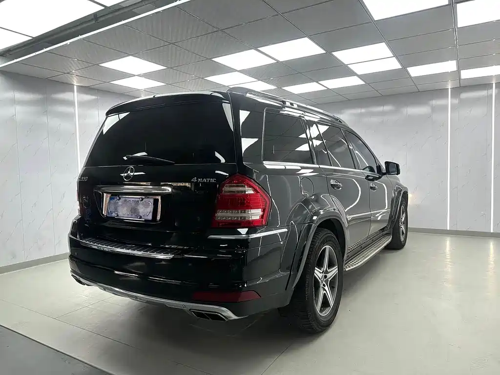 Mercedes-Benz GL-Class — миниатюра 7