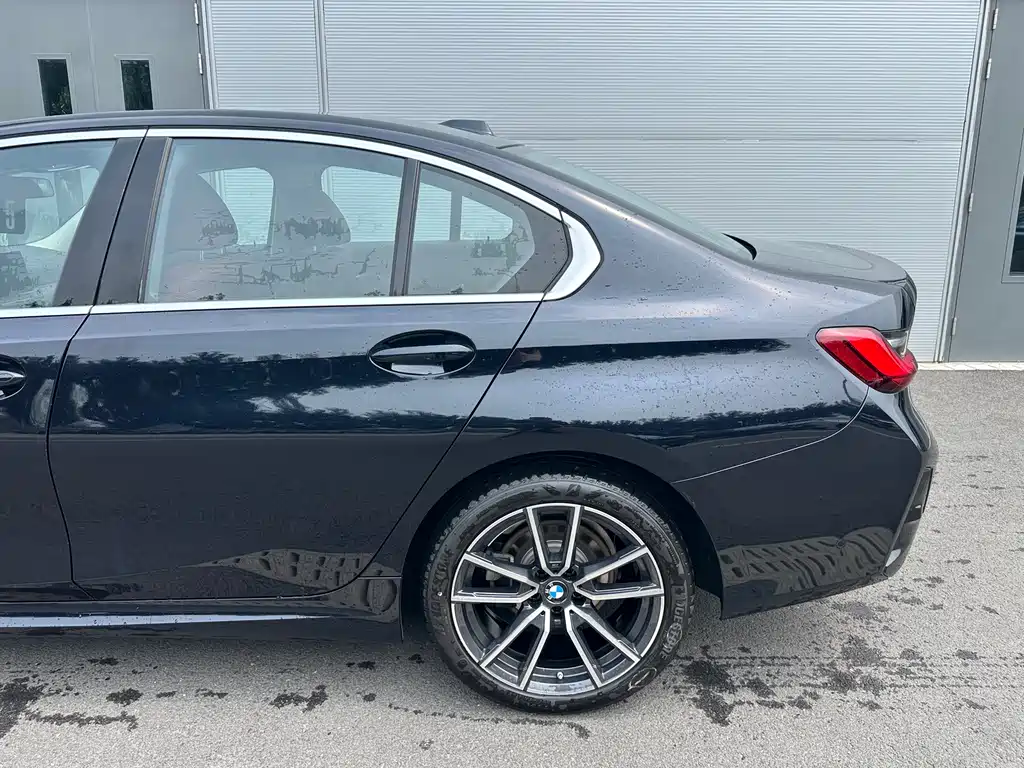 BMW 3 Series 3 2025 325i M Sport