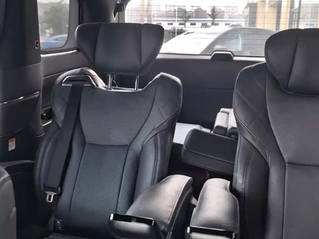 Toyota Vellfire 2024 2.5L Executive