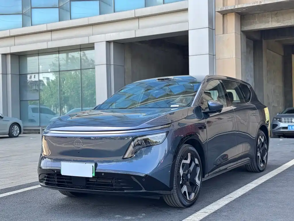 Nissan 日产NX8