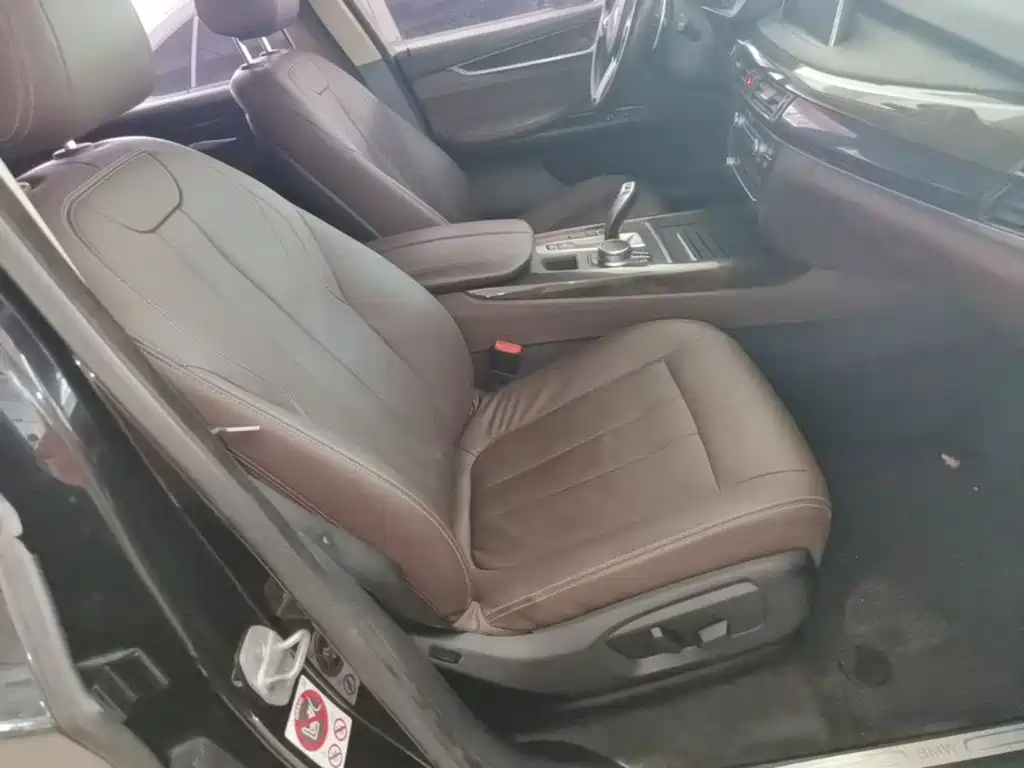 BMW X5 (Import) — миниатюра 25