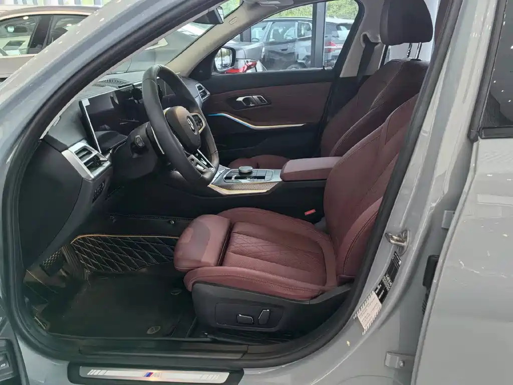 BMW 3 Series — миниатюра 6