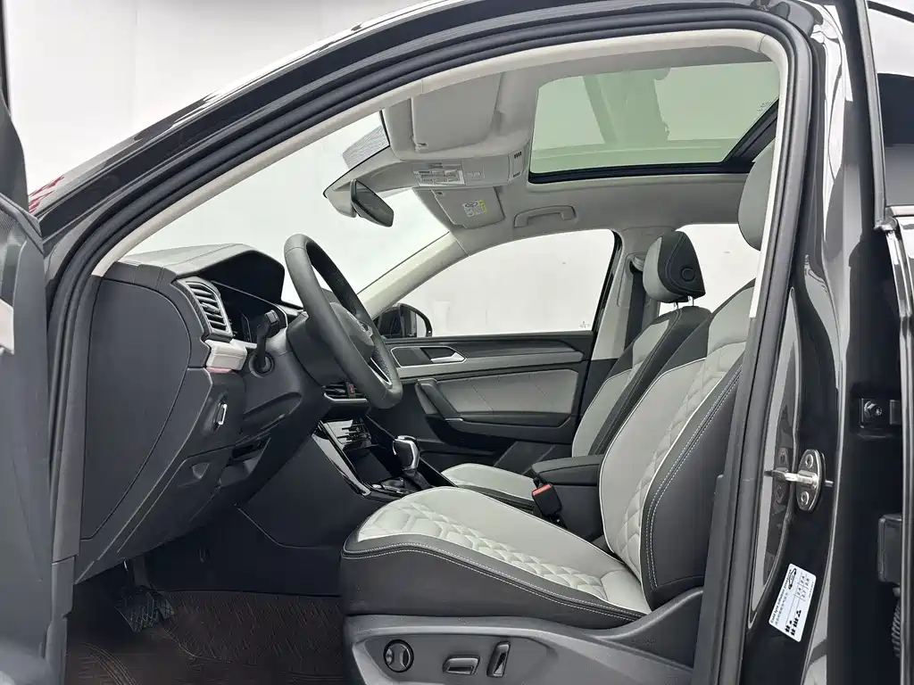 Volkswagen Tayron 2023 280TSI Luxury Plus