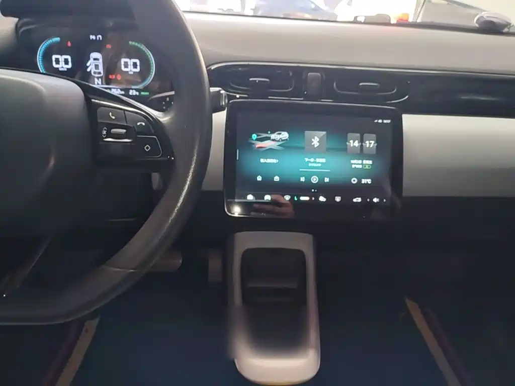 Leapmotor Leapmotor T03 — миниатюра 10