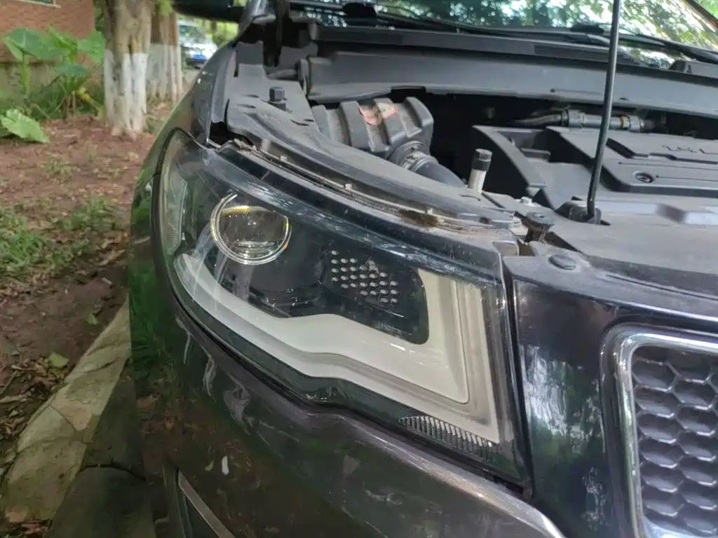 Jeep Compass — миниатюра 7