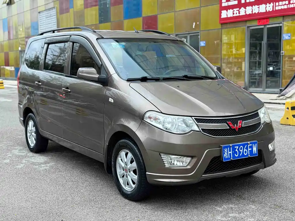 Wuling Hongguang — миниатюра 3