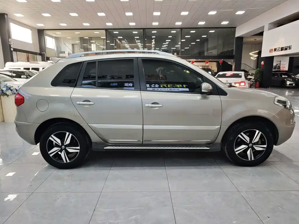 Renault Koleos (Import) — миниатюра 6