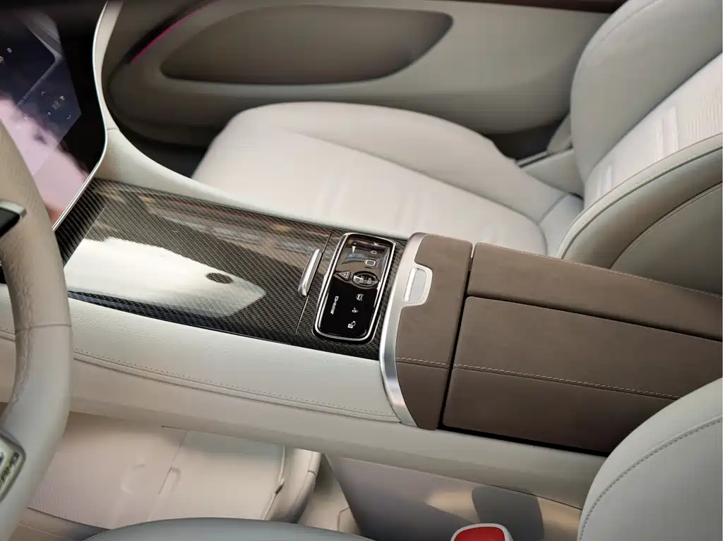 MERCEDES-BENZ EQS AMG