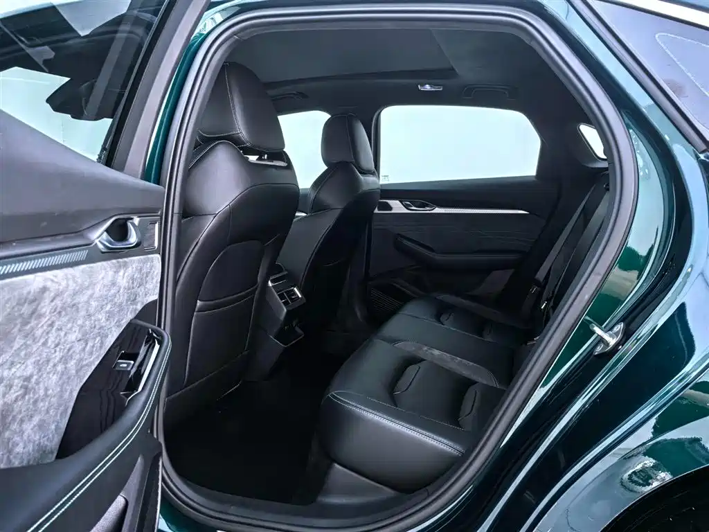 Geely Preface 2023 2.0TD