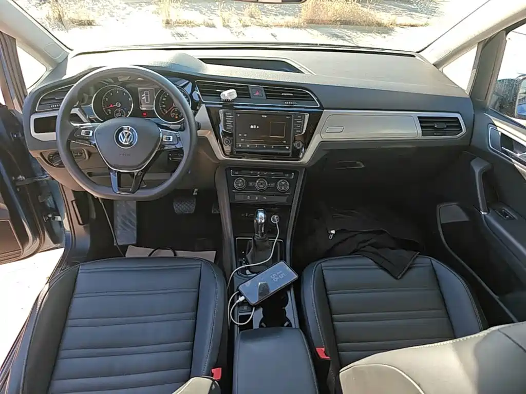 Volkswagen Touran — миниатюра 10