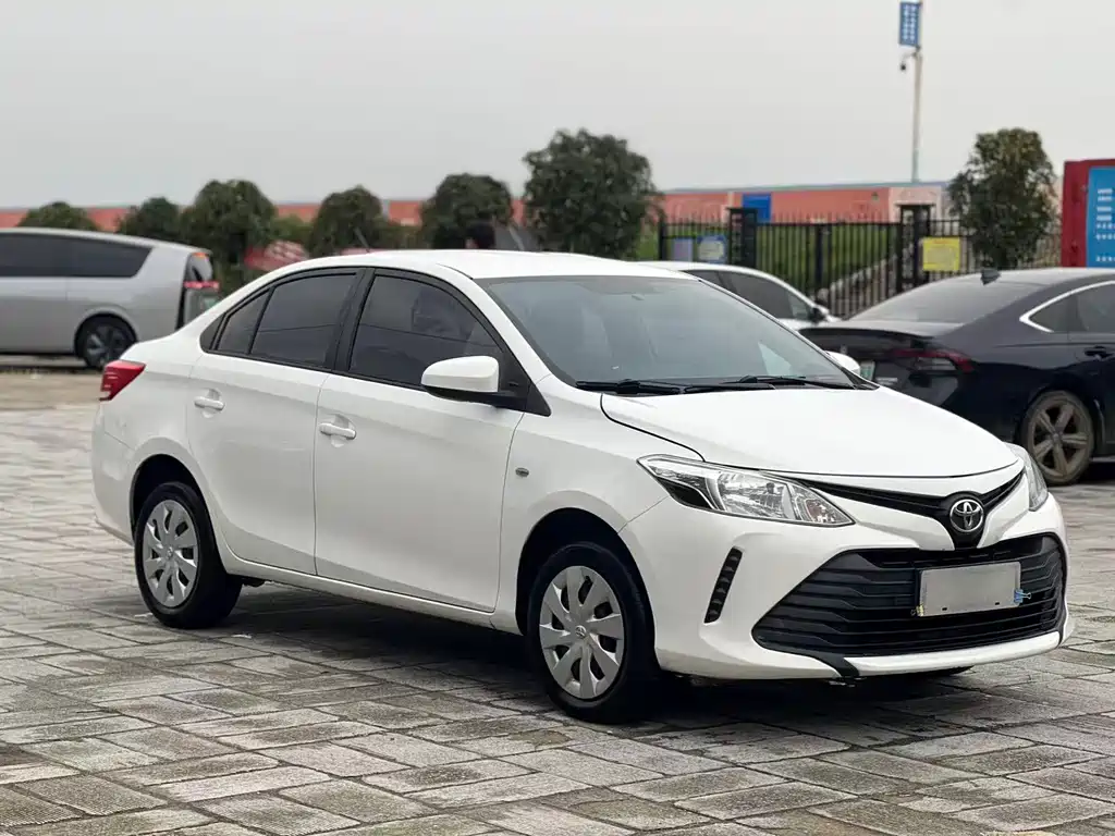 Toyota Vios — миниатюра 3