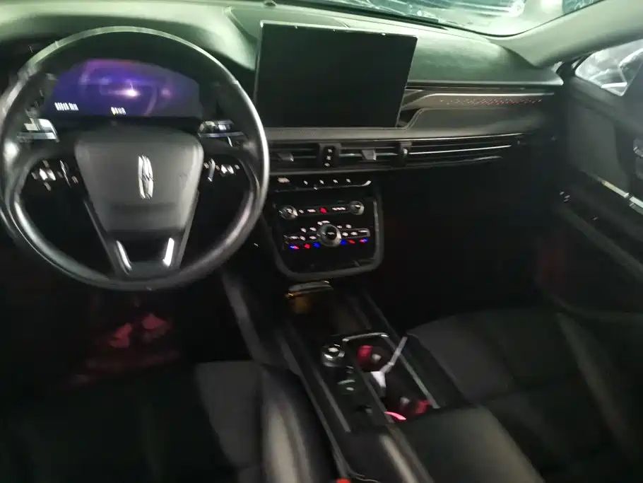 Lincoln Corsair — миниатюра 12