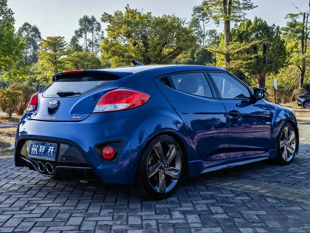 Hyundai Veloster 2012 1.6T AT Luxury