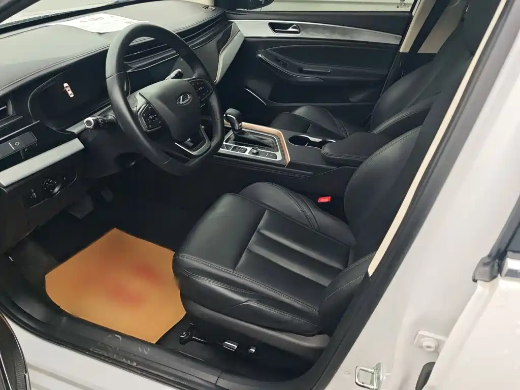 Chery Arrizo 5 PLUS — миниатюра 10