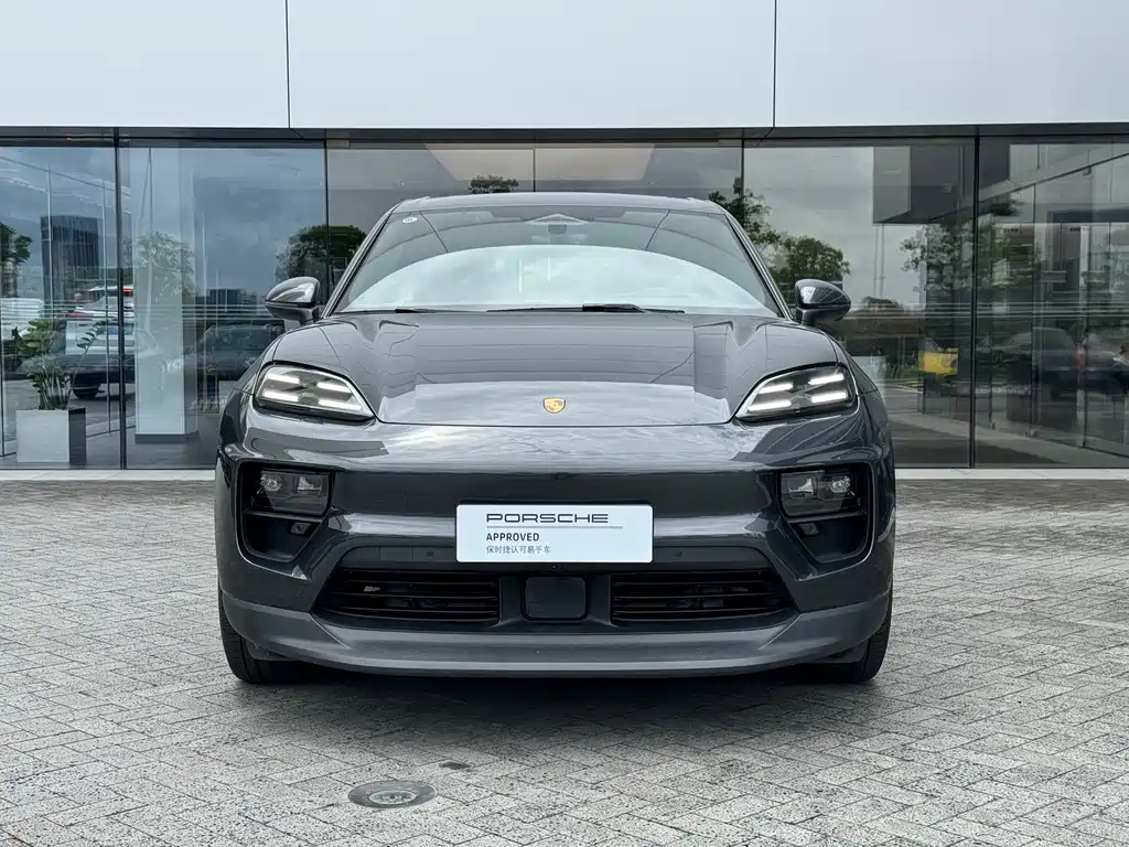 Porsche Macan EV — миниатюра 3