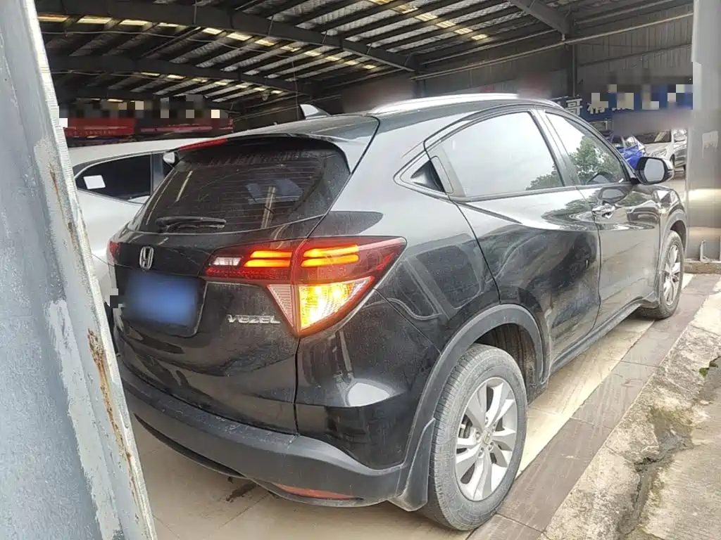 Honda Vezel — миниатюра 7