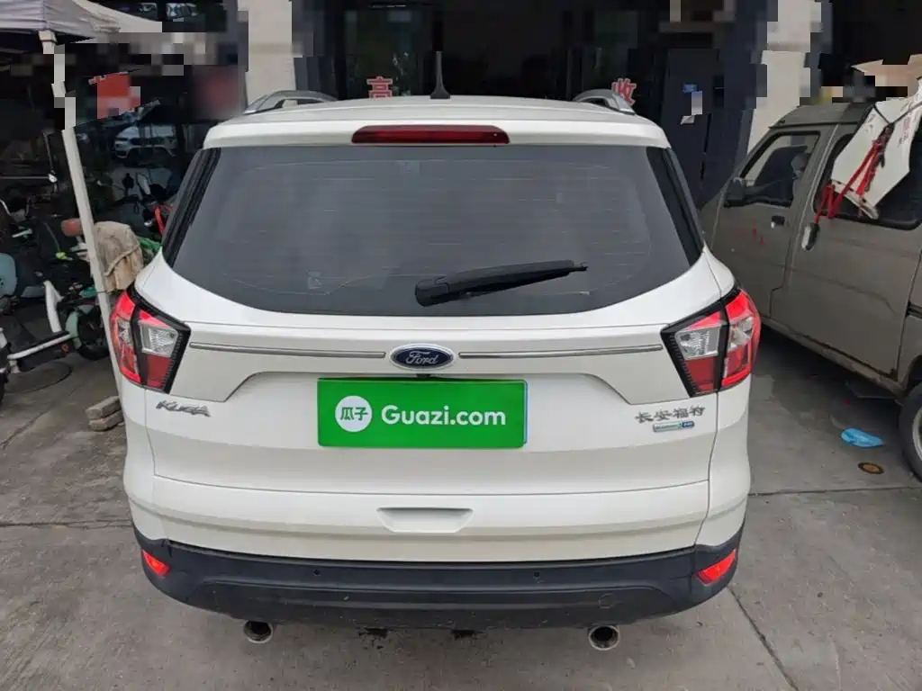 Ford Kuga — миниатюра 6