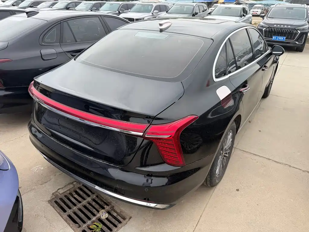 Hongqi Hongqi H5 — миниатюра 17