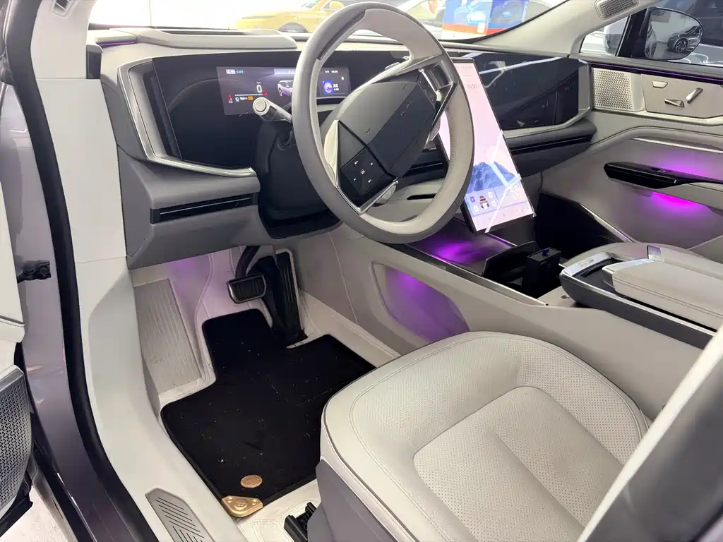 HiPhi HiPhi Y 2023 560km Elite