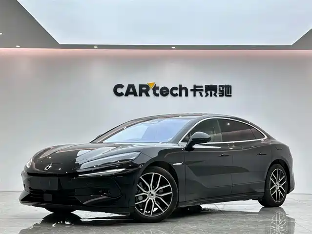 2025 Denza Z9