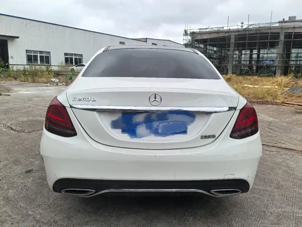 Mercedes-Benz C-Class — миниатюра 9