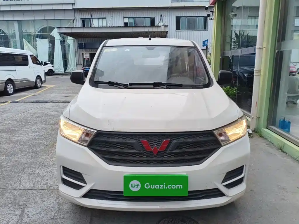 Wuling Hongguang — миниатюра 3