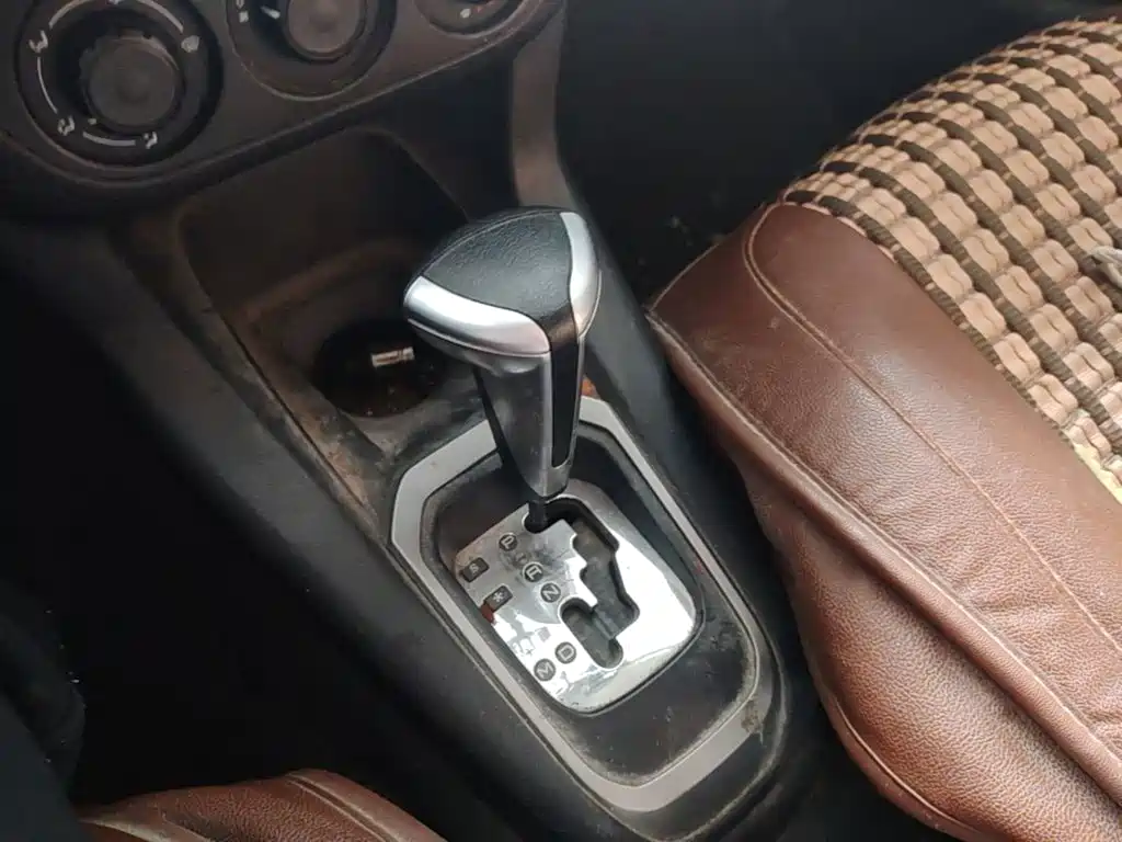 Citroen Elysee — миниатюра 19