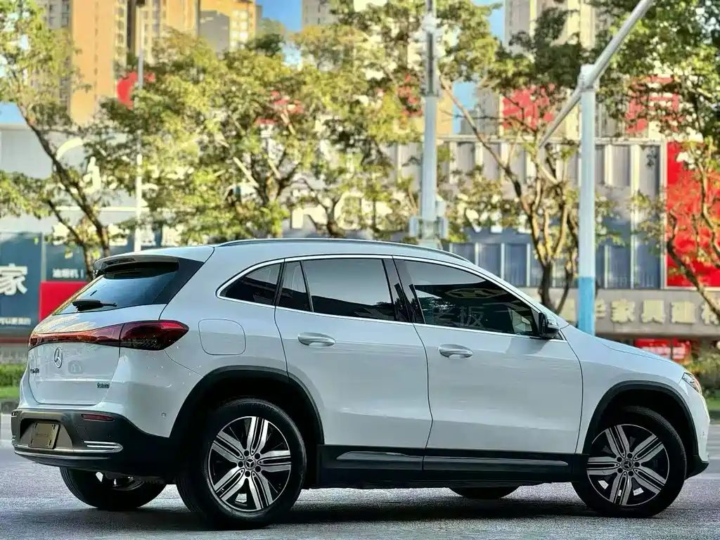 Mercedes-Benz EQA — миниатюра 18