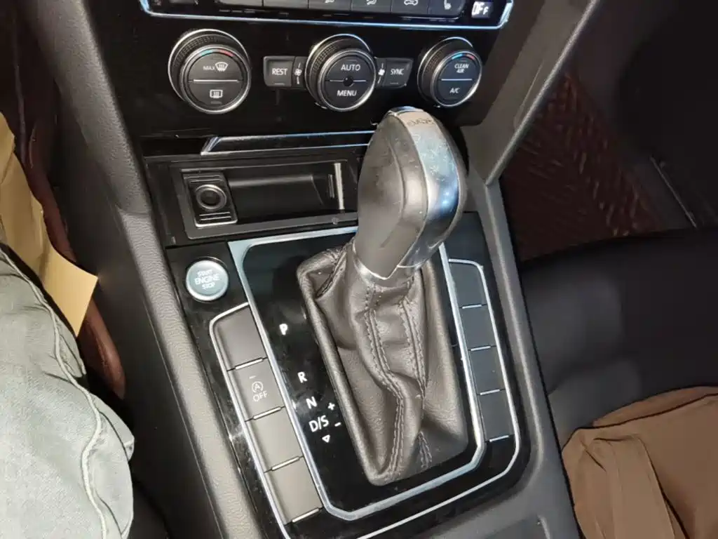 Volkswagen Magotan — миниатюра 14