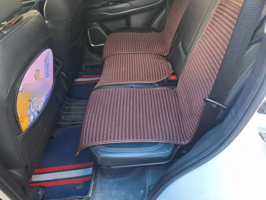 Mitsubishi Outlander — миниатюра 18