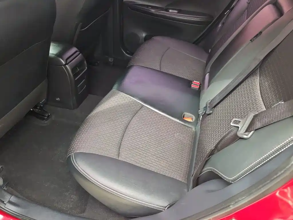 Nissan Tiida — миниатюра 17