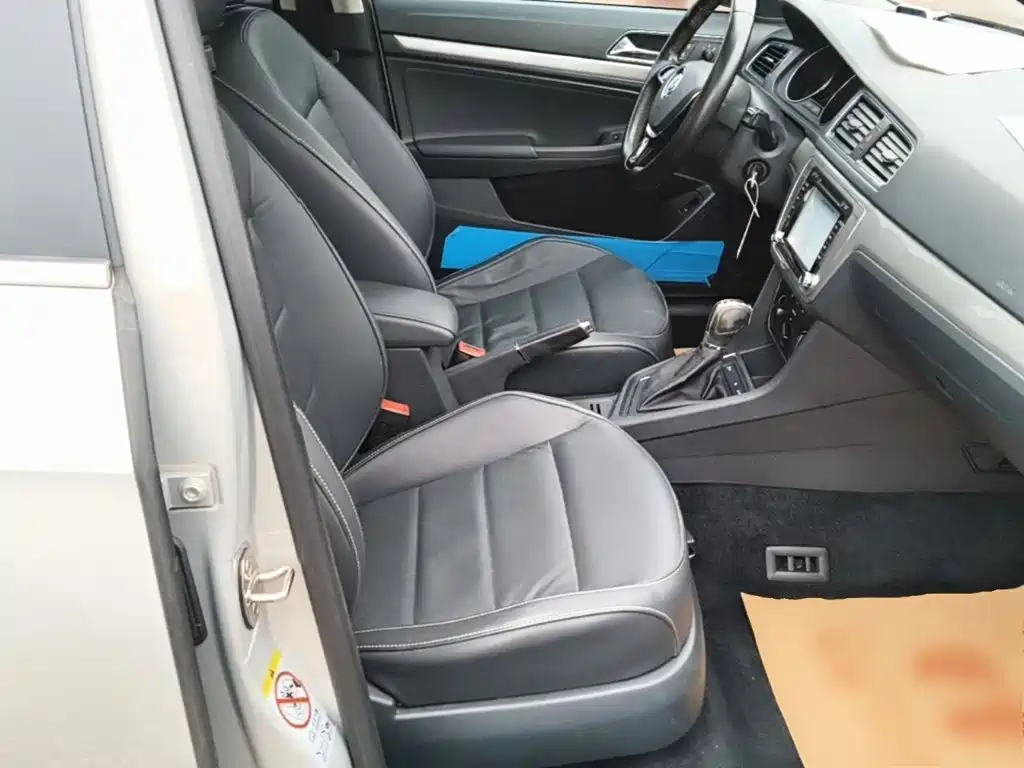 Volkswagen Lavida — миниатюра 25