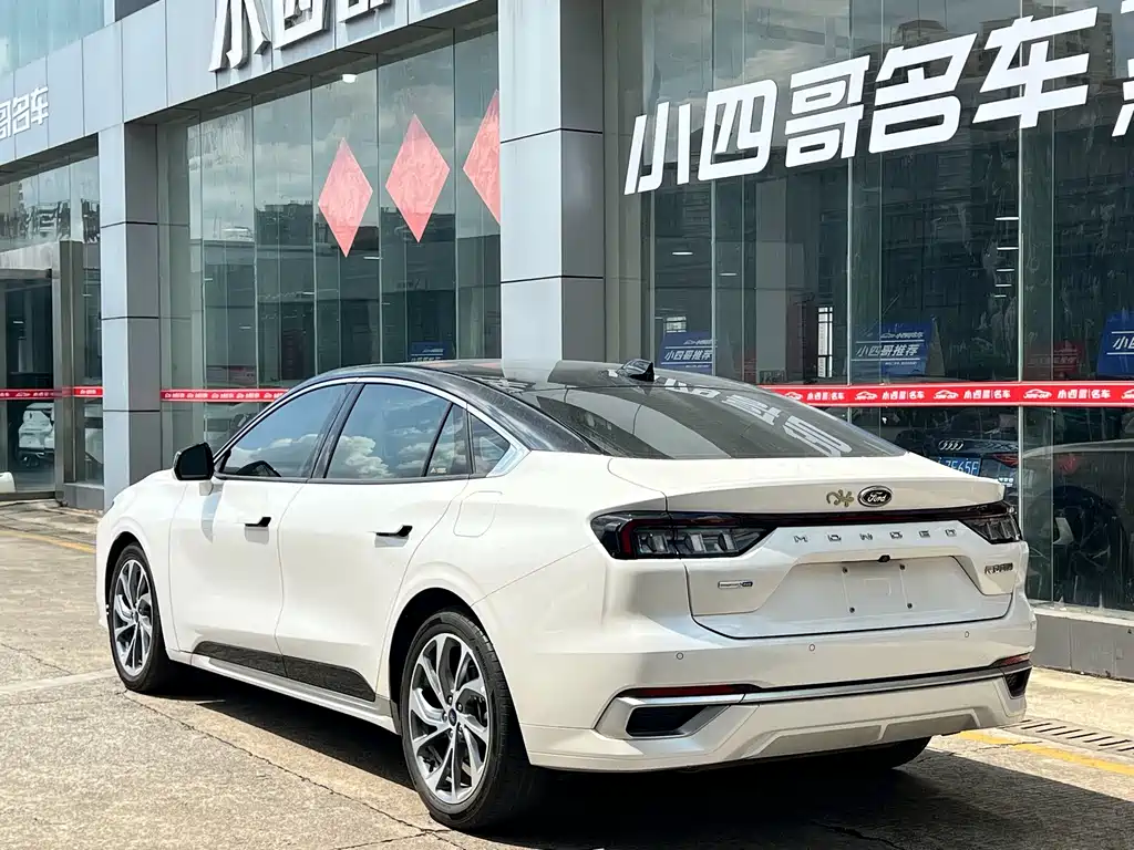 Ford Mondeo — миниатюра 4