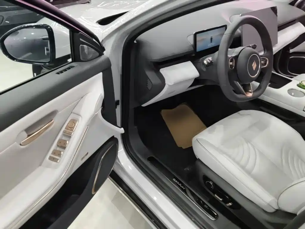 Baojun Xiangjing — миниатюра 16