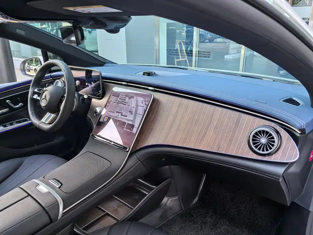 Mercedes-Benz EQE — миниатюра 7