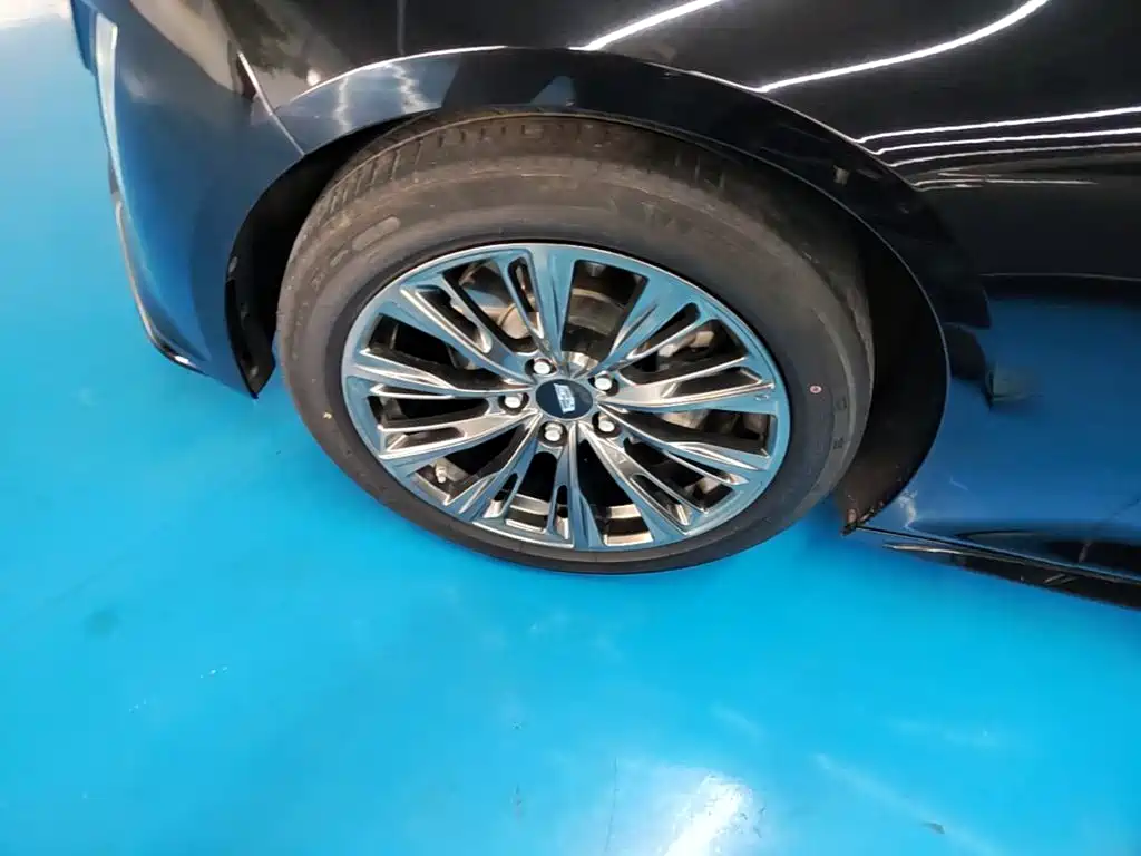 Cadillac CT5 — миниатюра 23