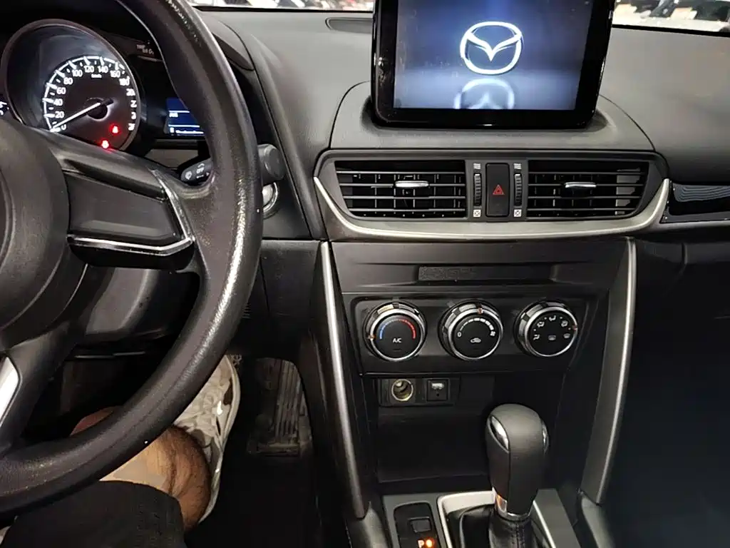 Mazda CX-4 — миниатюра 10