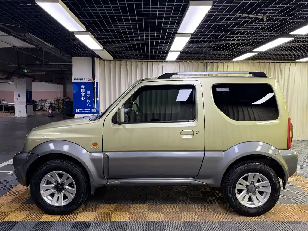 Suzuki Jimny — миниатюра 13