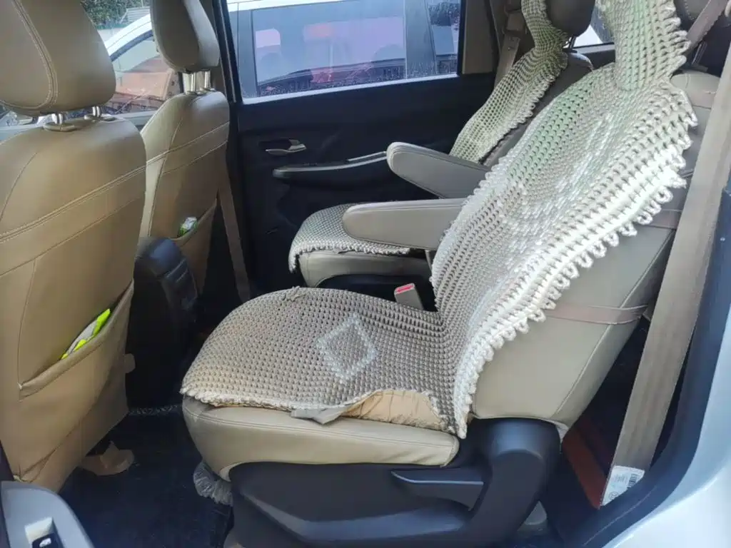 Wuling Hongguang — миниатюра 17